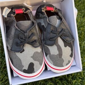 Robeez Infant Soft Sole Camouflage Slip-On Shoes 12-18M